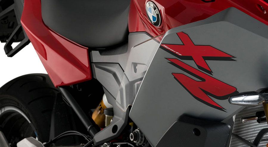 BMW F900XR Déflecteurs latéraux