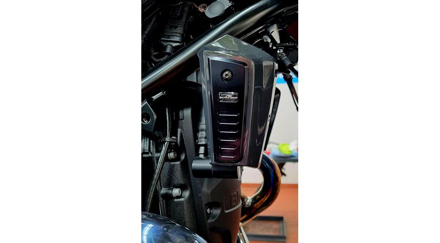 BMW R12nineT & R12 Couvercle pour refroidisseur d'huile