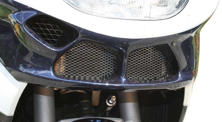 BMW K1200RS & K1200GT (1997-2005) Protection du refroidisseur de l'huile
