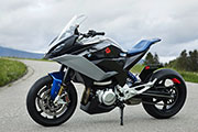 BMW Motorrad Concept 9cento