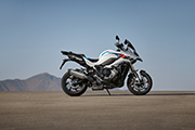 BMW Motorrad présente la nouvelle S1000XR