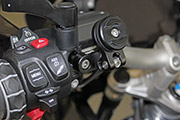 SP Connect Clutch Mount Pro pour motos BMW