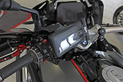 SP Connect Clutch Mount Pro pour motos BMW