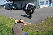 Granny Hornig stunting BMW S1000RR